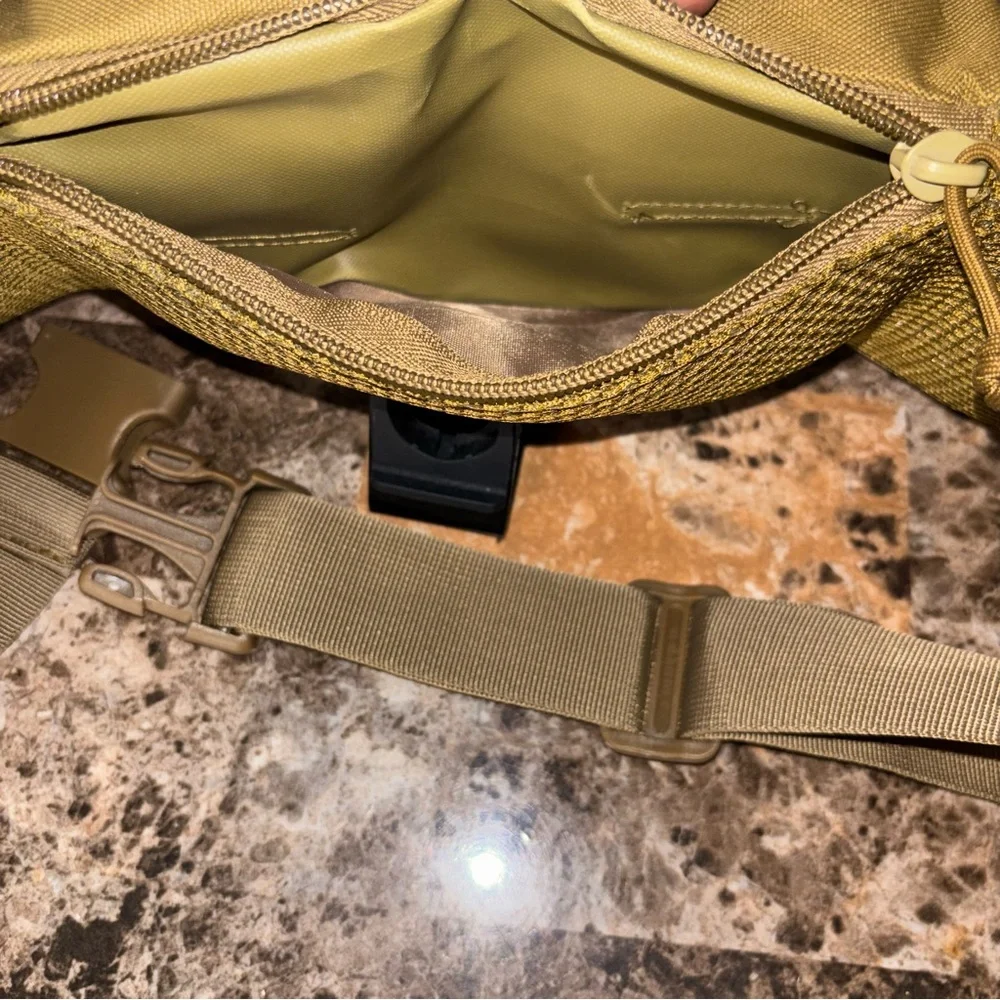 Tactical Fanny Pack with Concealed Carry Compartment 🔥✅✅✅‼️